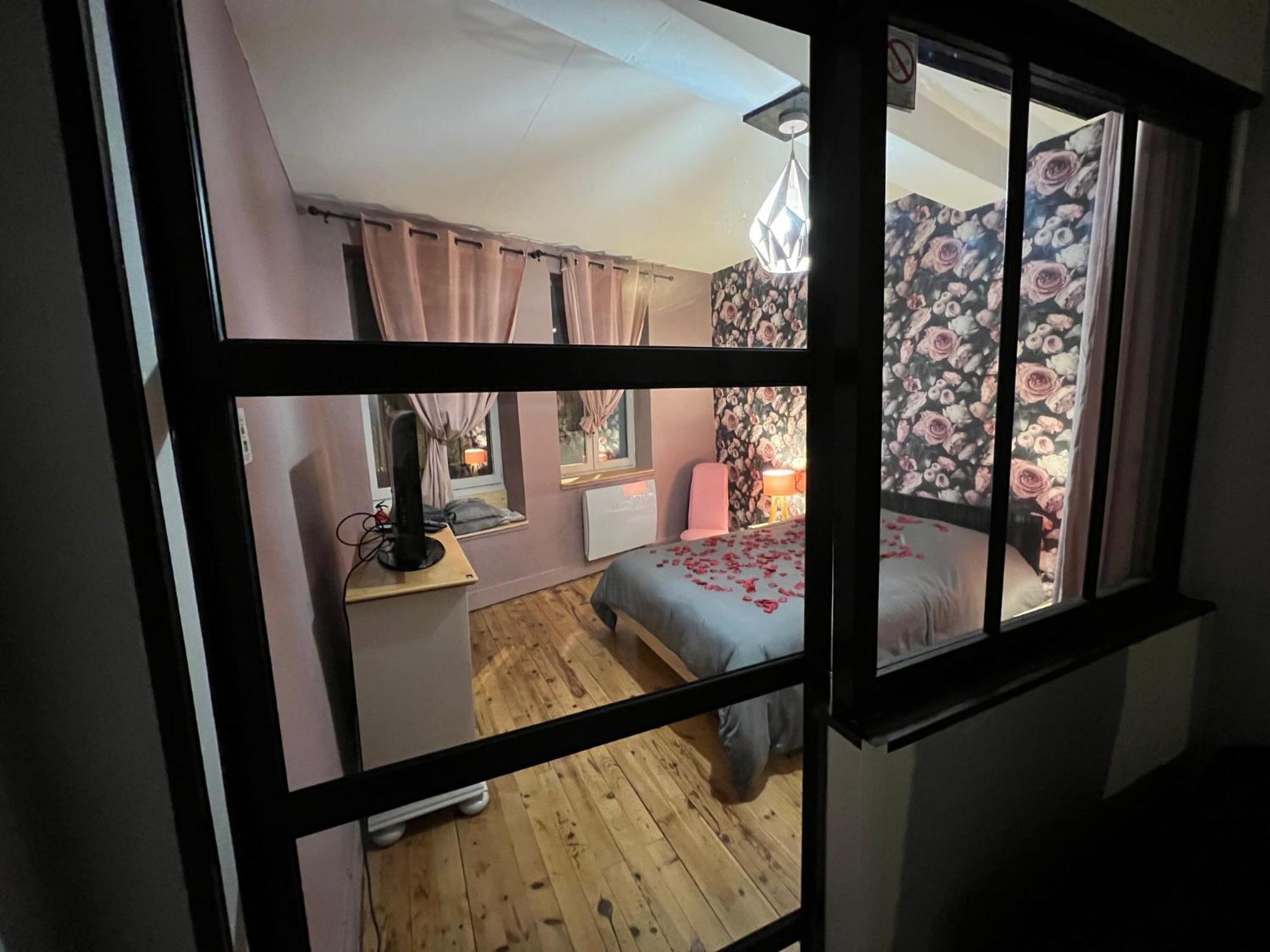 La Parenthese Bed & Breakfast Nievroz Bilik gambar