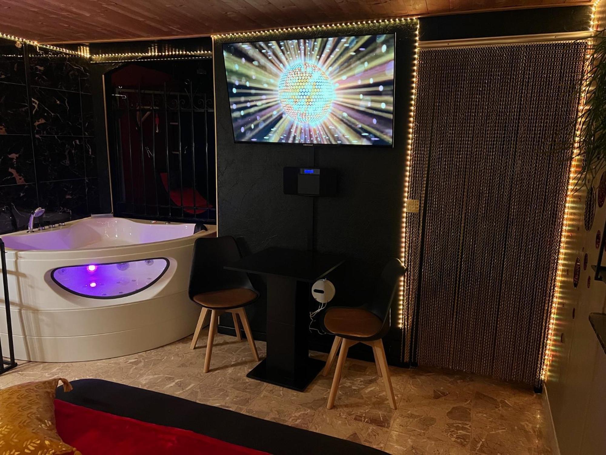 La Parenthese Bed & Breakfast Nievroz Bilik gambar